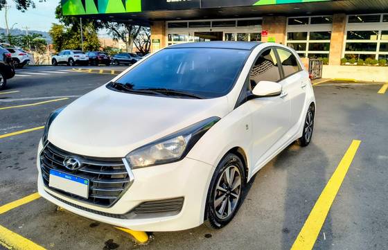 HYUNDAI HB20 1.0 5 ANOS 12V FLEX 4P MANUAL HYUNDAI HB20 1.0 5 ANOS 12V FLEX 4P MANUAL